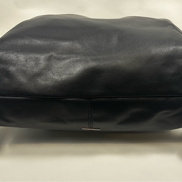 Rebecca Minkoff Chase Large Hobo Black Leather Women's Shoulder Bag Fringe - Picture 6 of 13